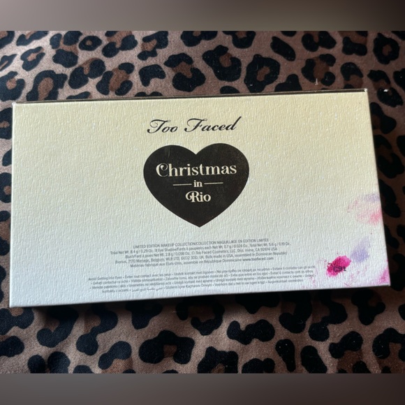 Too Faced Christmas Pallet Collection - Picture 5 of 9